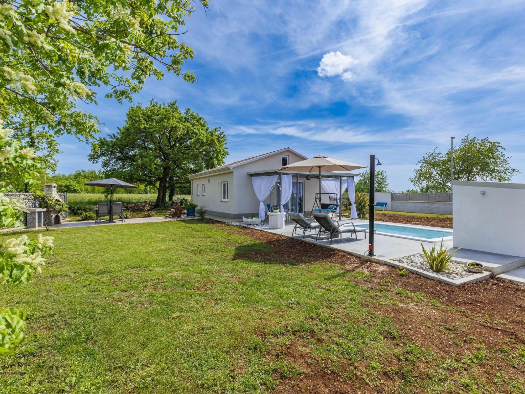 Holiday Home Villa Fenix By Interhome Žminj Екстериор снимка